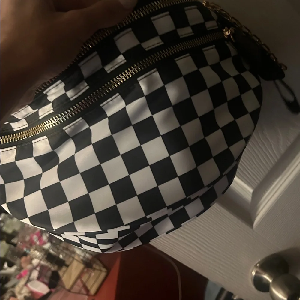 Black & White Checkered Crossbody Bag with Gold Hardware - Picture 2 of 6